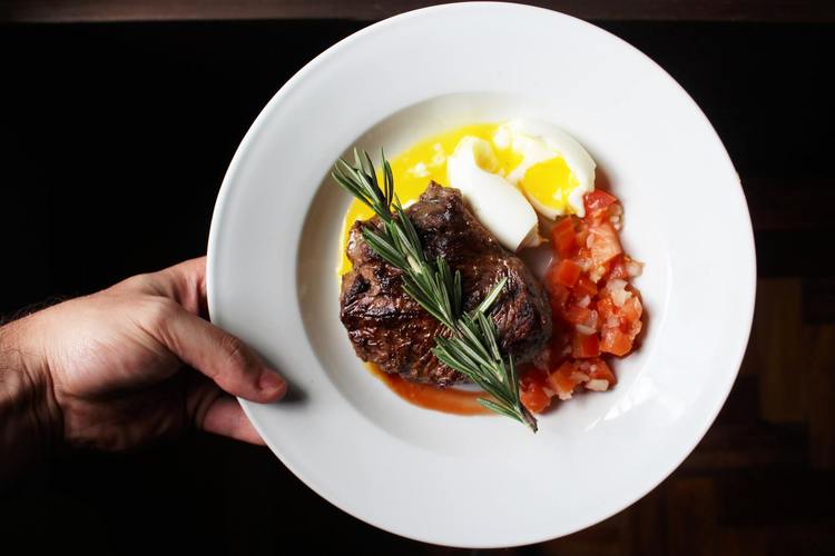 Paleo Recipe - Paleo Entrecote Beef Steak with Tomatoes, Eggs and Rosemary